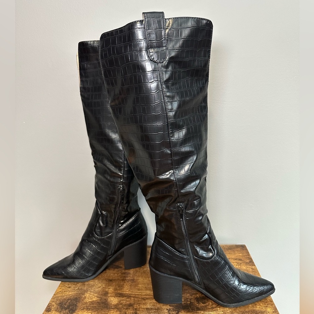 Black Knee-High Boots - Picture 5 of 16
